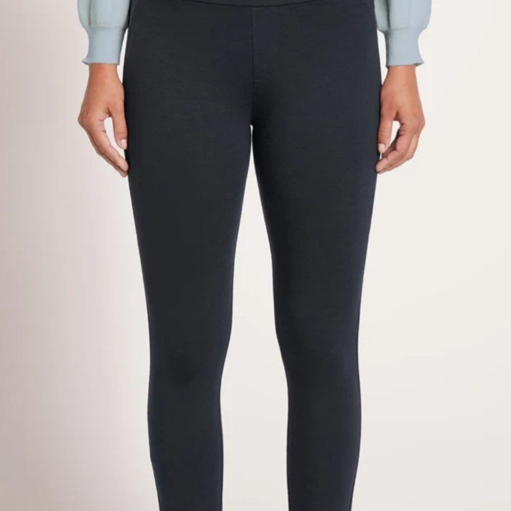Matty M Navy XS Leggings With‎ Back Pocket